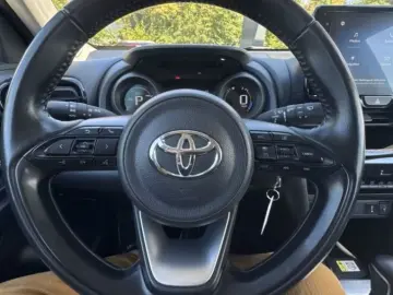 Yaris Cross Hybrid 1.5 VVT-i Business Edition