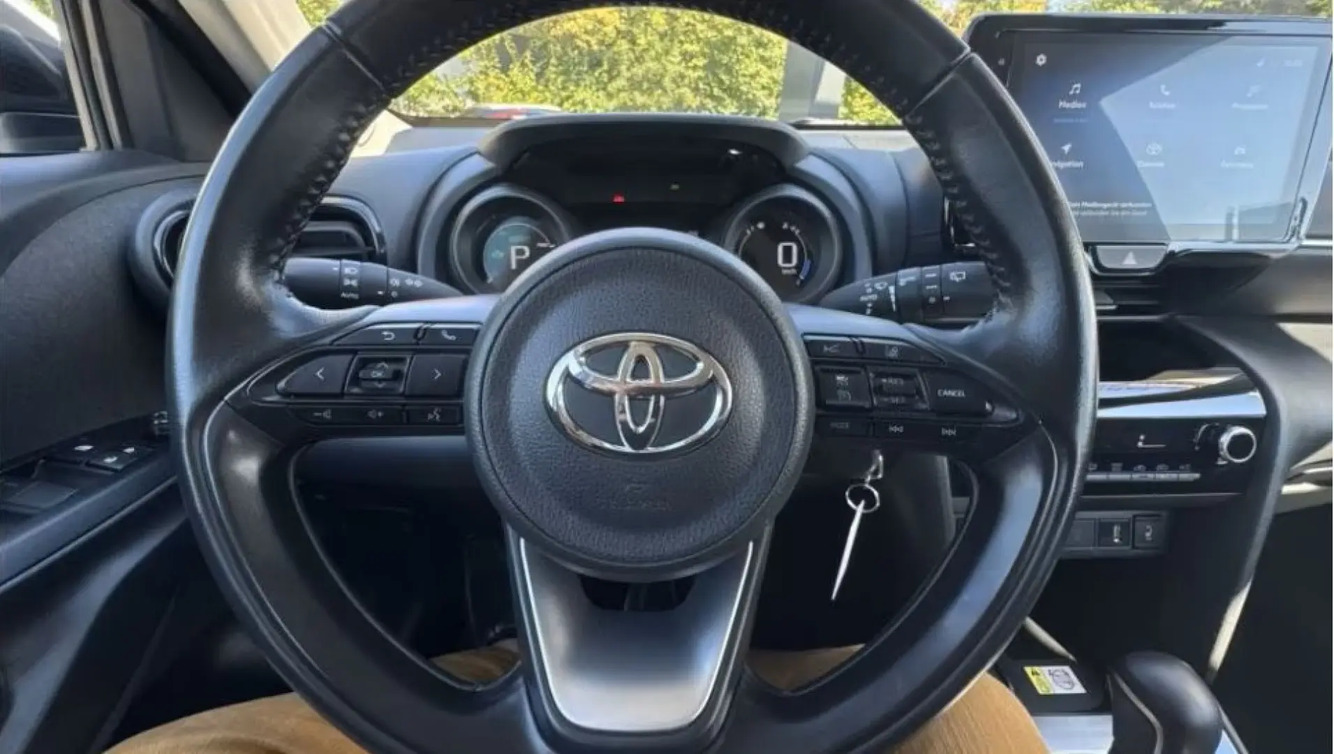 Yaris Cross Hybrid 1.5 VVT-i Business Edition