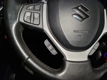 SUZUKI SX4 PASSION 4X4 1.4Ti HYBRID 2022