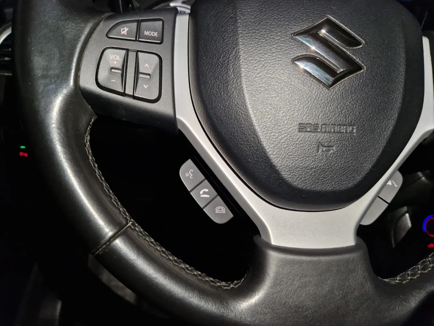 SUZUKI SX4 PASSION 4X4 1.4Ti HYBRID 2022