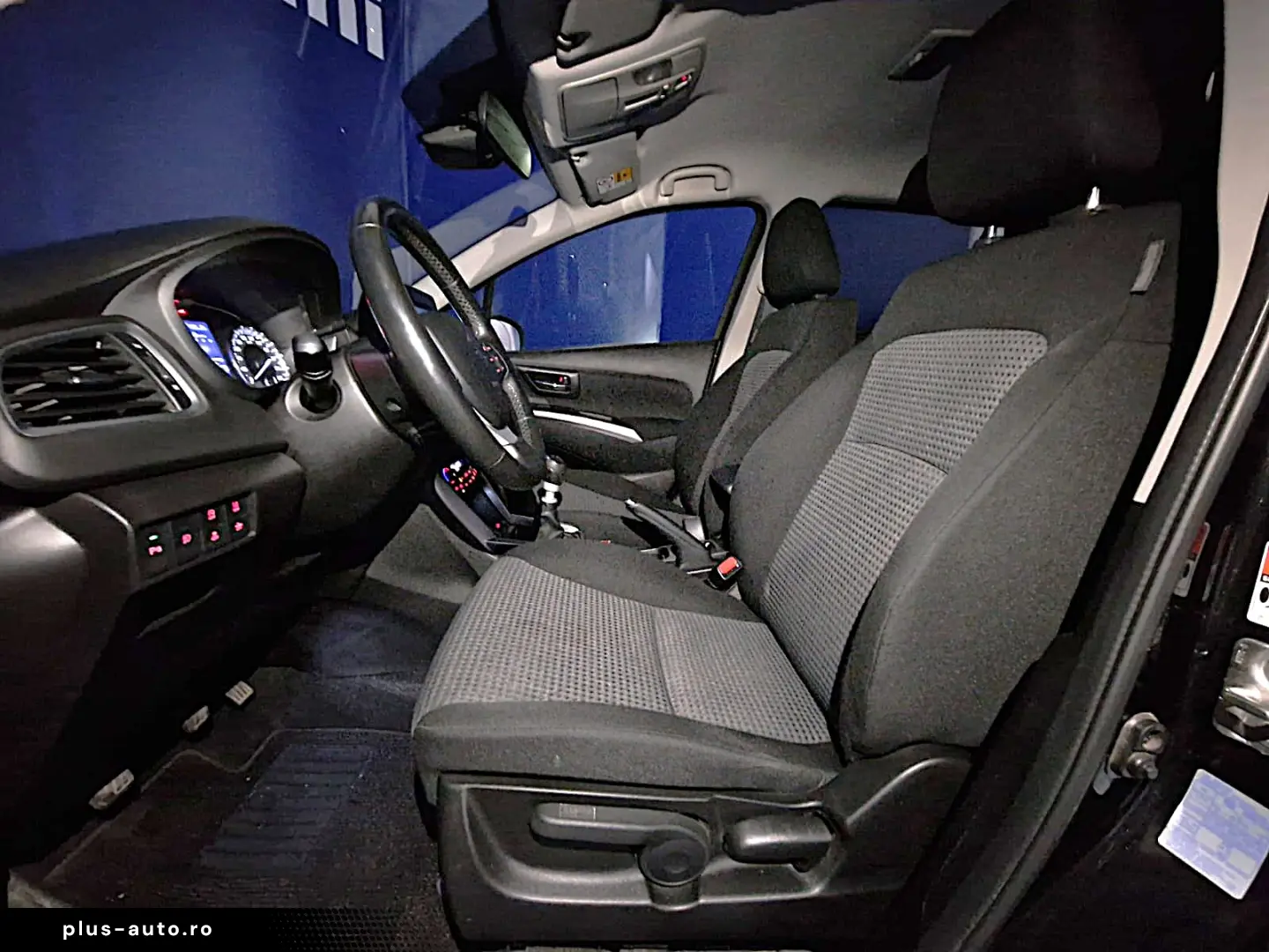 SUZUKI SX4 PASSION 4X4 1.4Ti HYBRID 2022