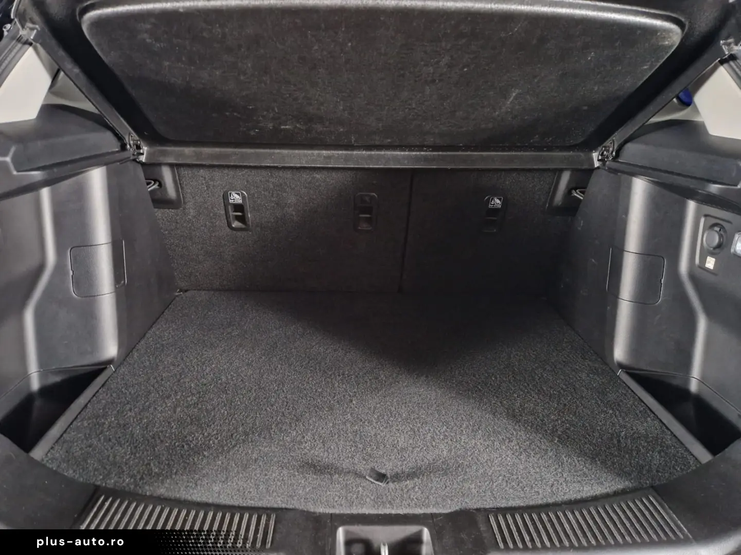 SUZUKI SX4 PASSION 4X4 1.4Ti HYBRID 2022