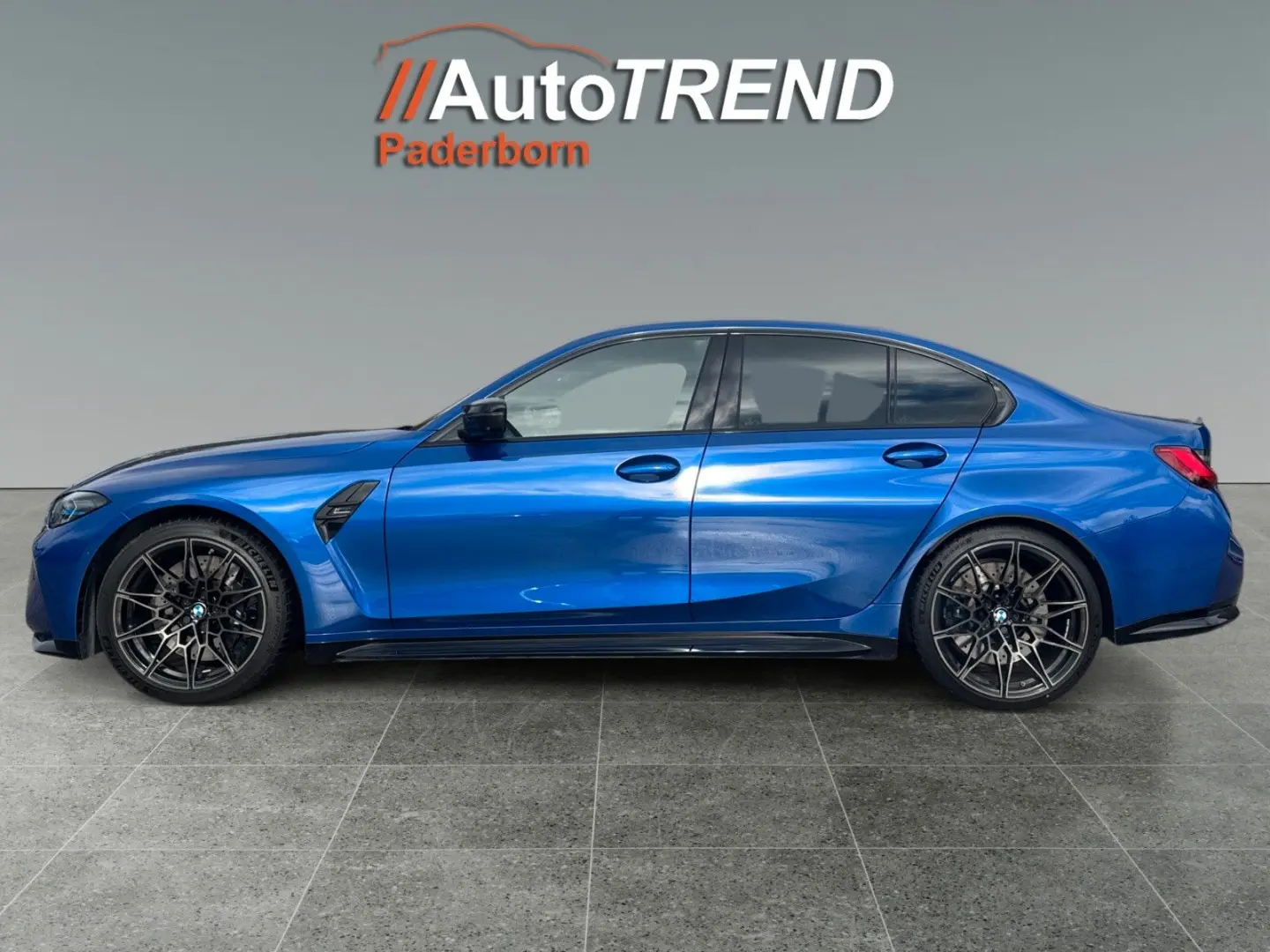 M3 Lim. Competition Carbon 360  Head-up