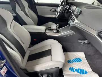 M3 Lim. Competition Carbon 360  Head-up