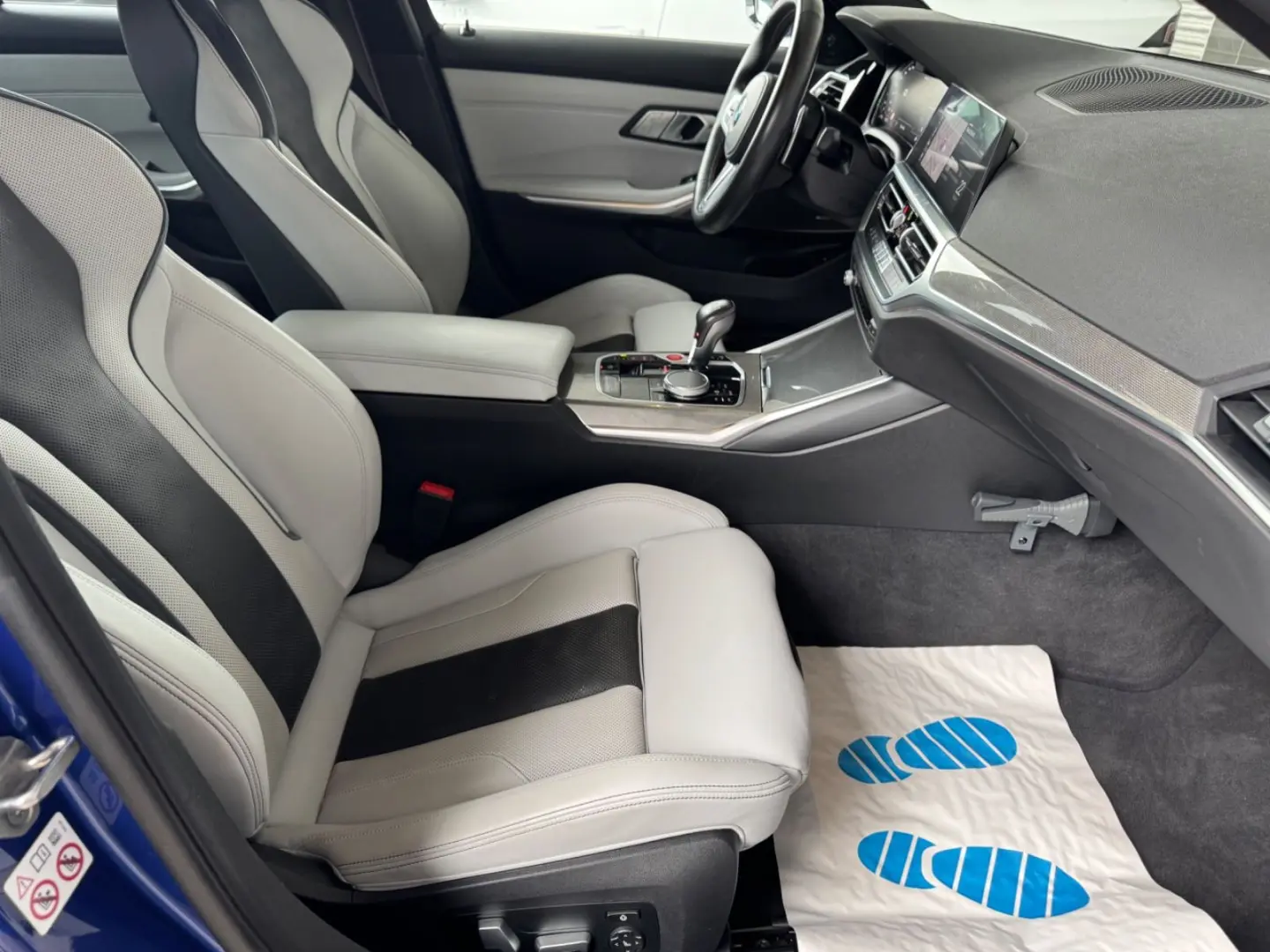 M3 Lim. Competition Carbon 360  Head-up