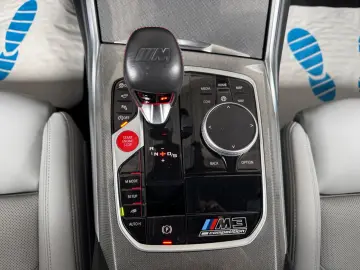 M3 Lim. Competition Carbon 360  Head-up