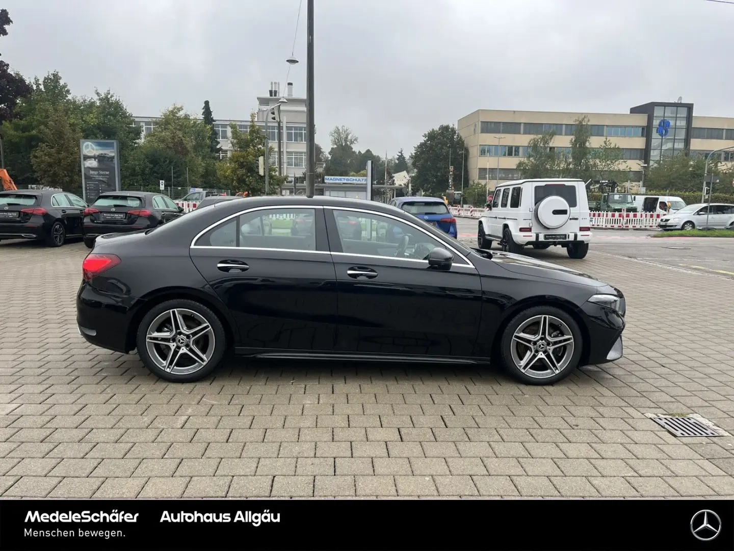 A 220 d AMG Limousine AHK 360  Ambiente Keyless