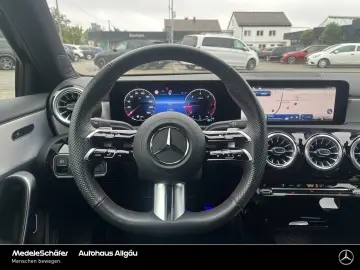 A 220 d AMG Limousine AHK 360  Ambiente Keyless