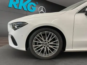 MERCEDES BENZ CLA 180 PROGRESSIVE
