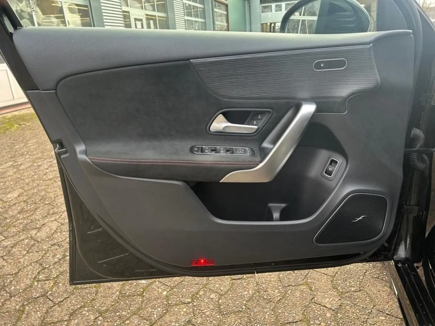 A 220 d AMG Night Burmester MultiBeam AHK Ambien