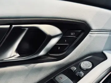 M3 xDrive Competition 1.HD DRIVERS LIVE H&K LASE