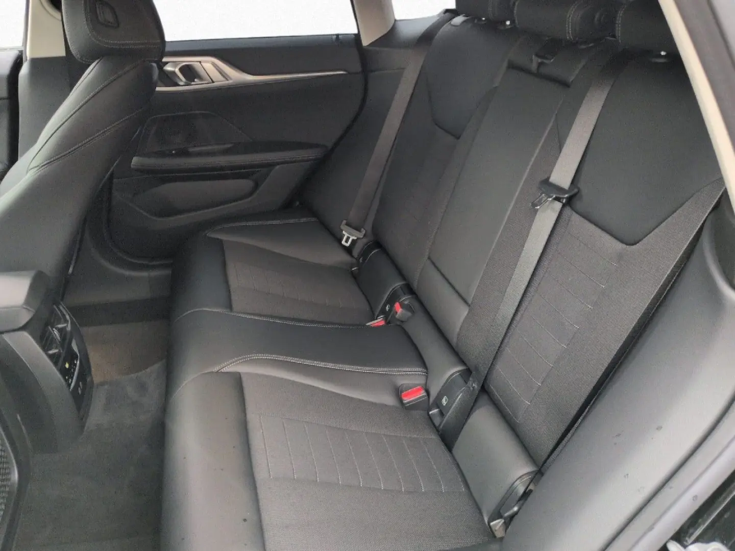 420i Gran Coupé LED Kam HiFi Tempomat SHz 17