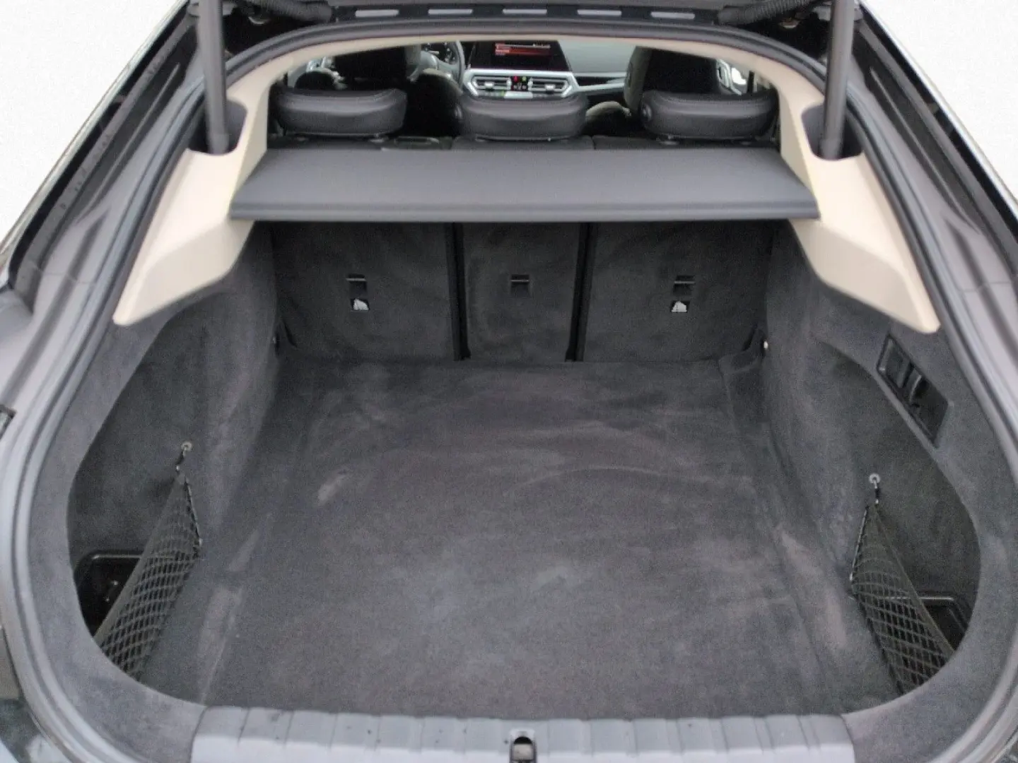 420i Gran Coupé LED Kam HiFi Tempomat SHz 17