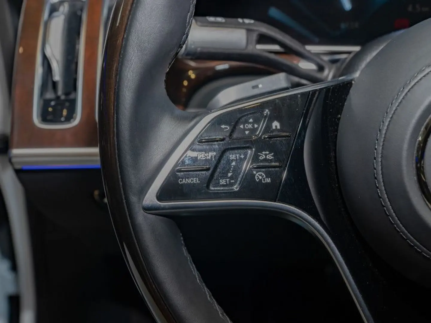 S 450 e AMG-Sport Pano Burm HA-Lenkung TV Memo