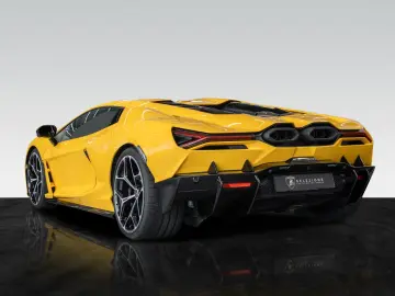 Lamborghini Revuelto   Giallo   Leather Pack