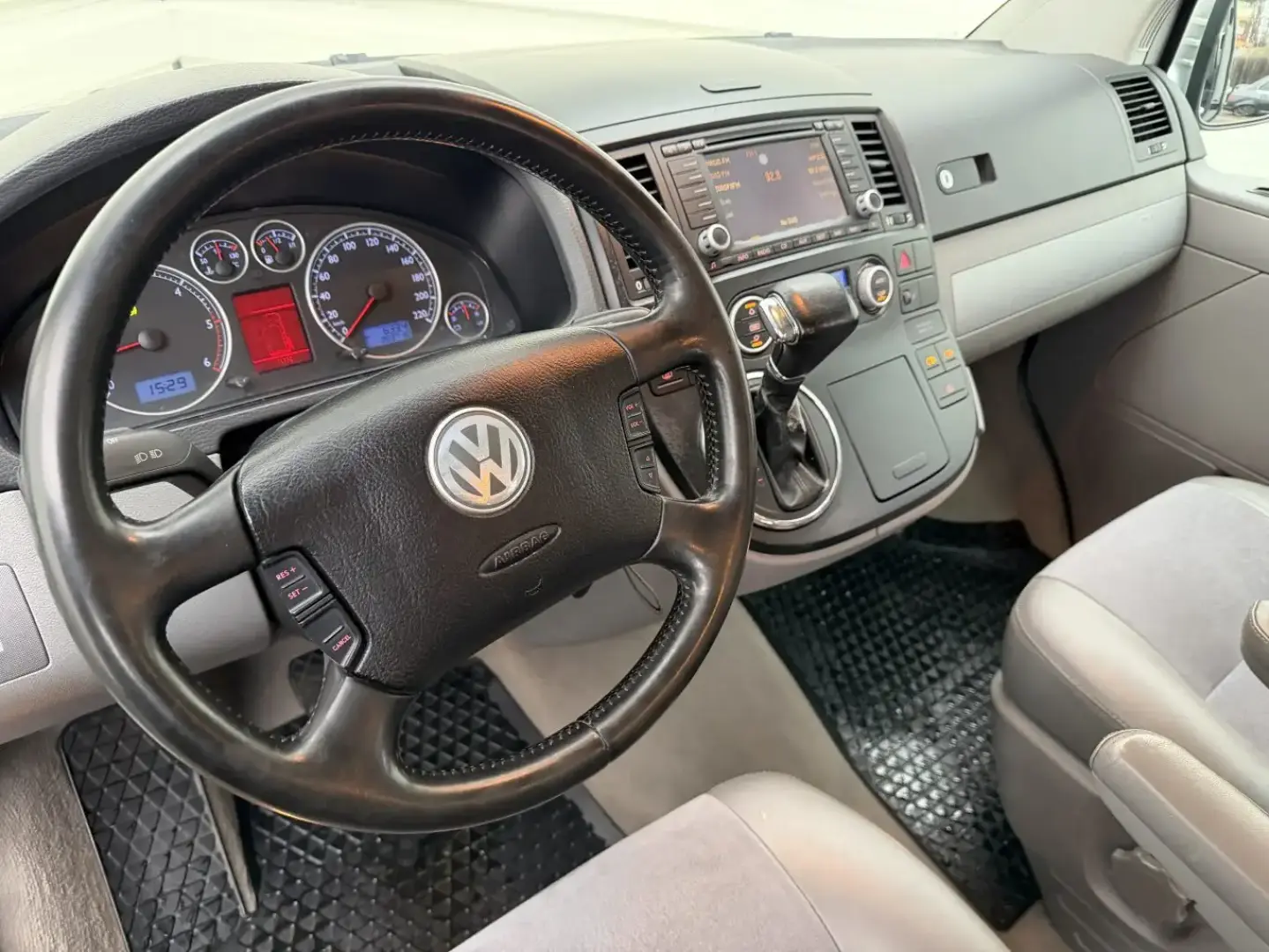 Volkswagen Multivan cutie automata