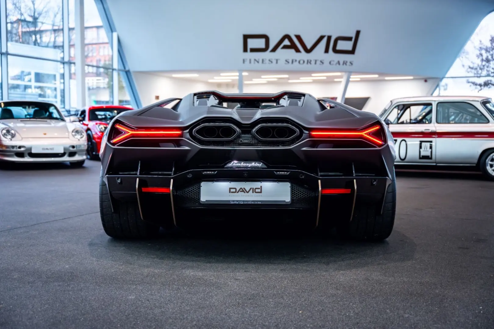 Lamborghini Revuelto