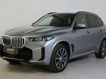 X5 xDrive30d A M Sport Soft Close Ventilation