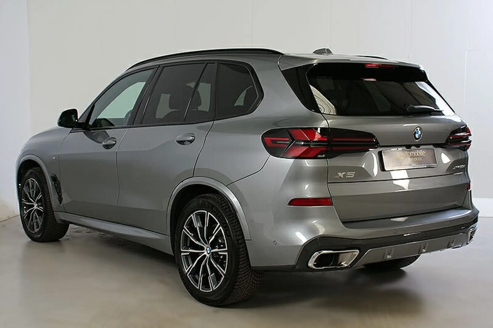 X5 xDrive30d A M Sport Soft Close Ventilation