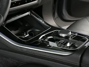 X5 xDrive30d A M Sport Soft Close Ventilation