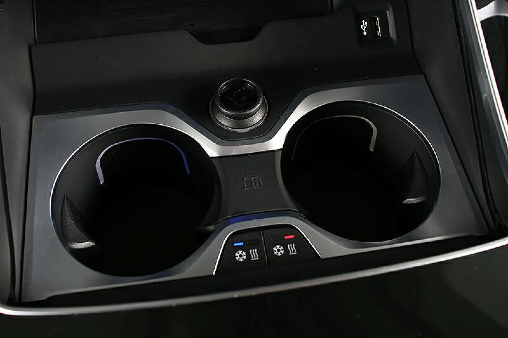 X5 xDrive30d A M Sport Soft Close Ventilation