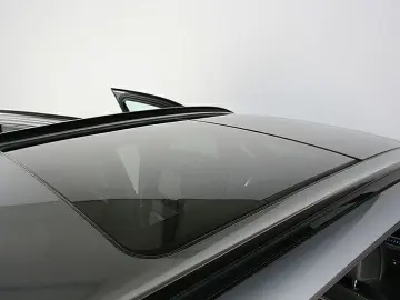 X5 xDrive30d A M Sport Soft Close Ventilation