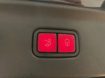 S 580e lang long AMG-Line Sound Pano Chauffeur