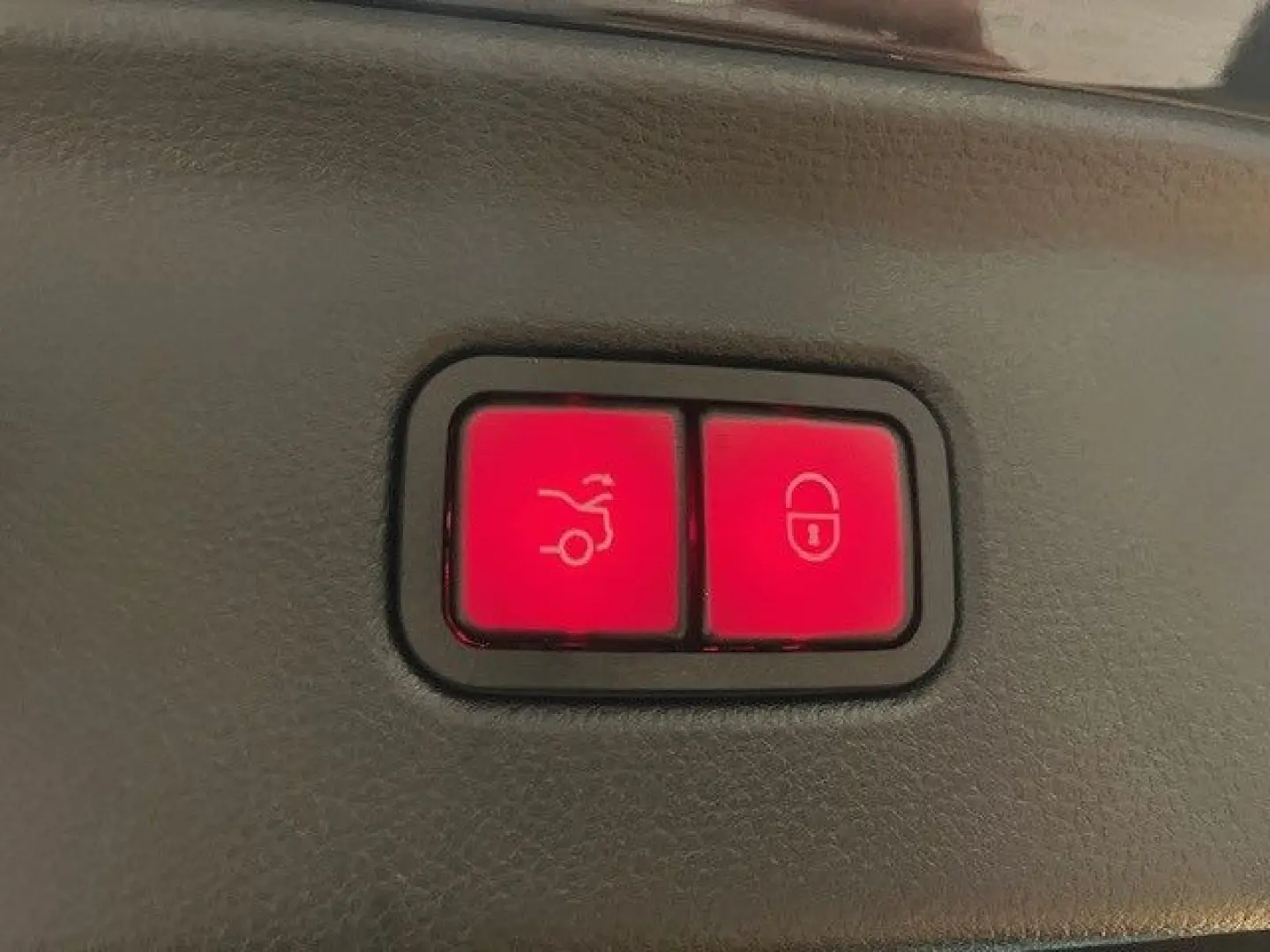 S 580e lang long AMG-Line Sound Pano Chauffeur