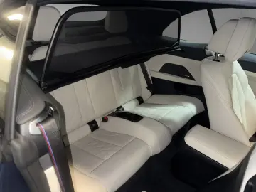 M440i xDrive Cabrio M Sport Pro HUD H&K 360