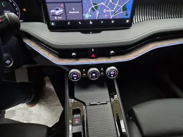 Skoda Superb L&K  194CP  4x4  Mas  Vent  Carlig