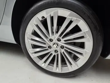 Skoda Superb L&K  194CP  4x4  Mas  Vent  Carlig