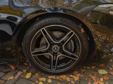 A 220 d AMG-Sport MLB Cam AHK Night Distr Winter