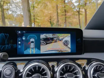 A 220 d AMG-Sport MLB Cam AHK Night Distr Winter