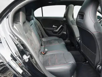 A 220 d AMG-LINE PREMIUM PANO MULTIBEAM NIGHT