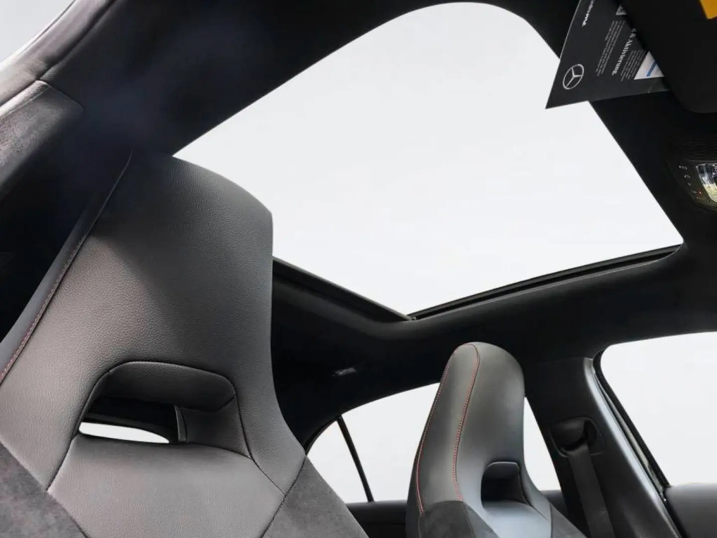 A 220 d AMG-LINE PREMIUM PANO MULTIBEAM NIGHT