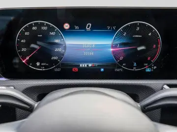 A 220 d AMG-LINE PREMIUM PANO MULTIBEAM NIGHT