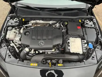 A 220 d AMG-Prem. AHK Multibeam 360  Leder Night