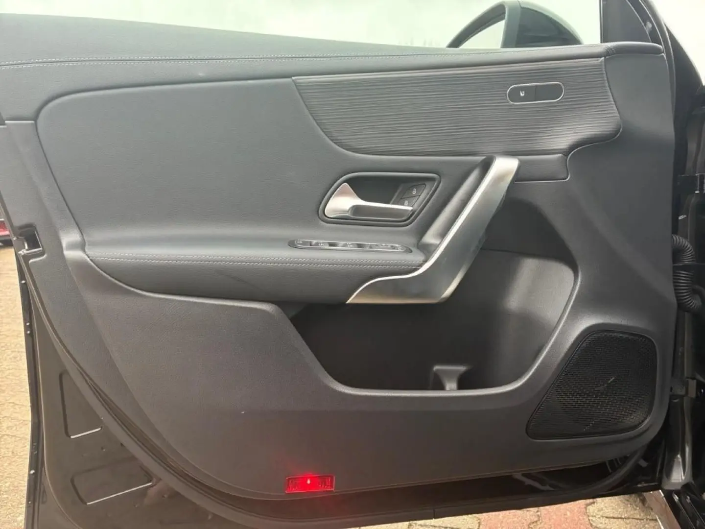 A 220 d AMG-Prem. AHK Multibeam 360  Leder Night