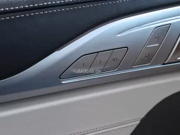 M850i xDrive Cabrio Innovationsp. Komfortzugang