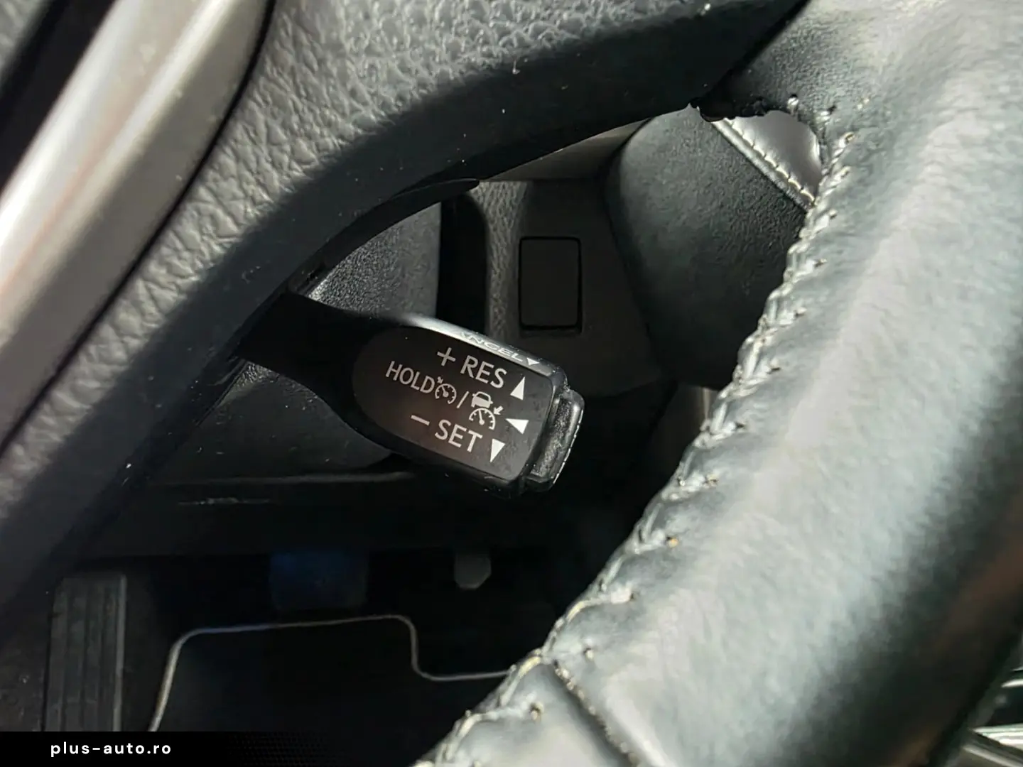 TOYOTA RAV 4 EXECUTIV 4WD 2.5i HYBRID155CP