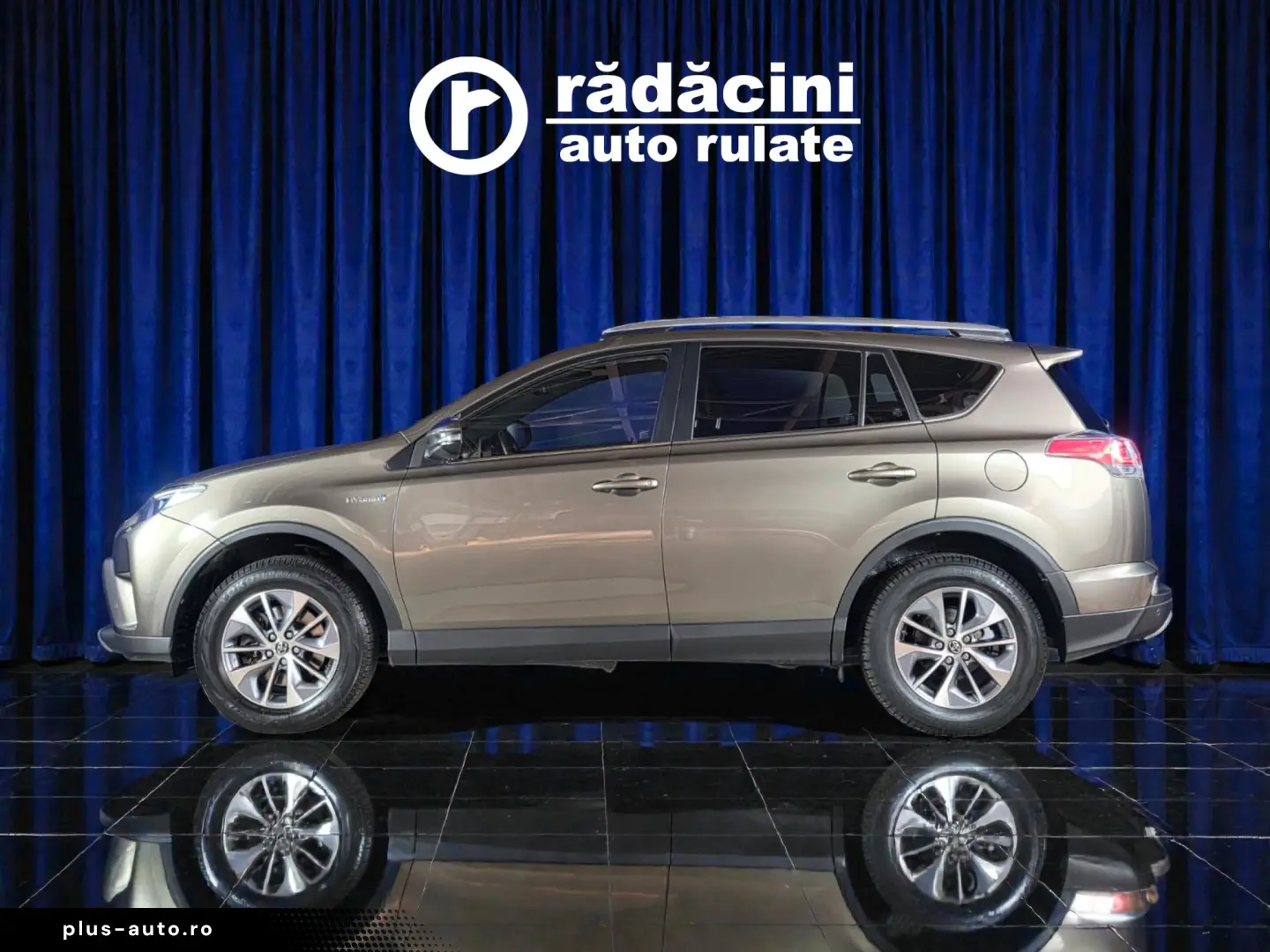 TOYOTA RAV 4 EXECUTIV 4WD 2.5i HYBRID155CP