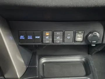 TOYOTA RAV 4 EXECUTIV 4WD 2.5i HYBRID155CP