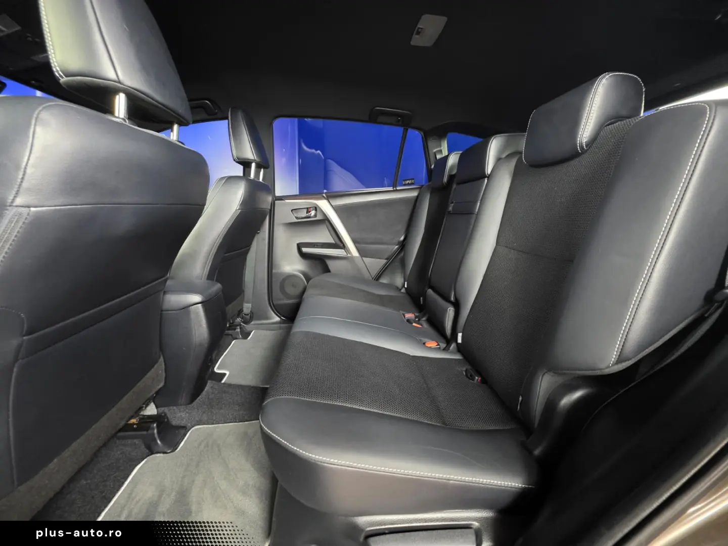 TOYOTA RAV 4 EXECUTIV 4WD 2.5i HYBRID155CP