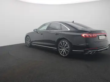 S8 4.0 TFSI quattro . Matrix Navi Pano AHK