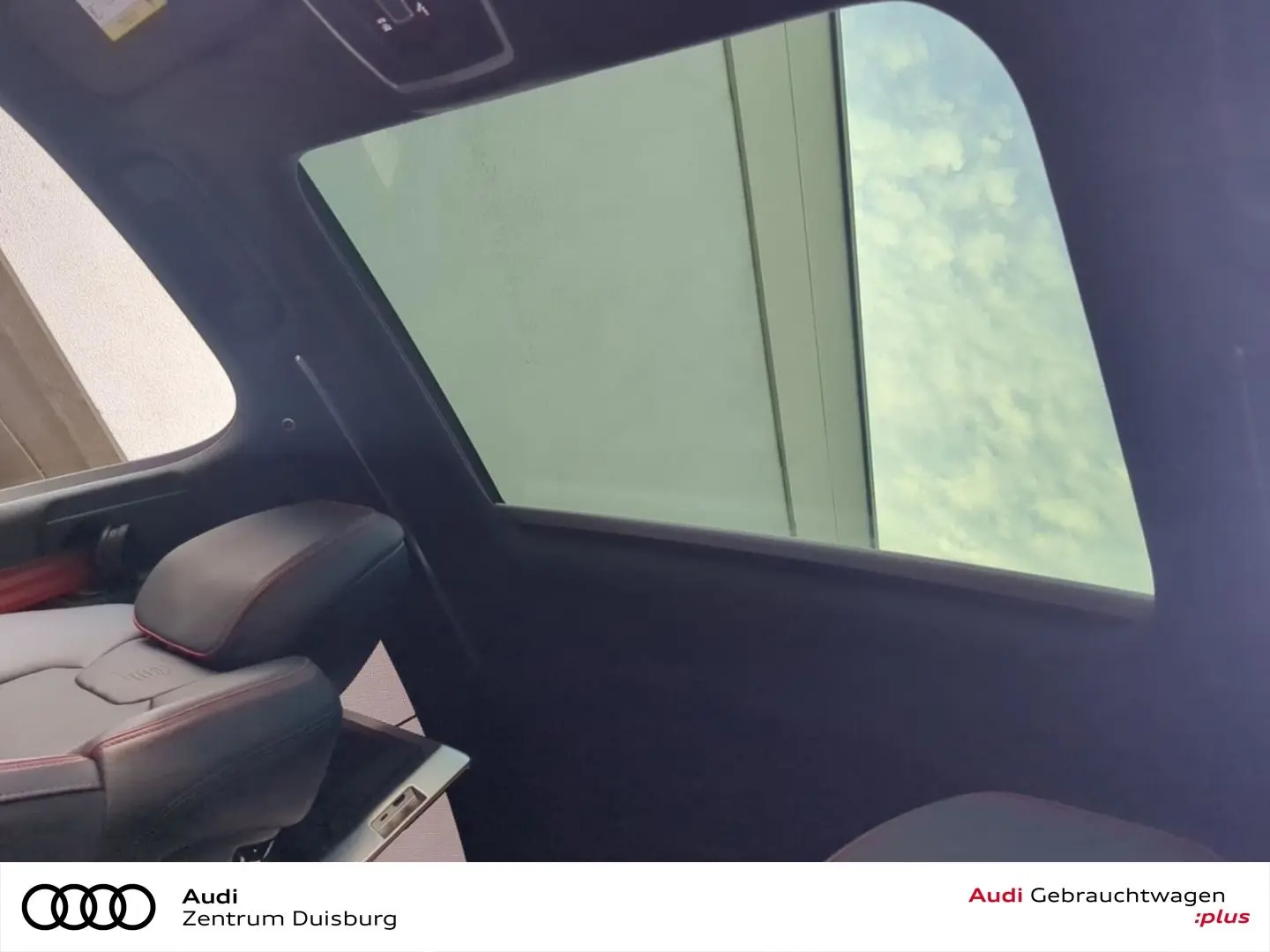 S8 4.0 TFSI quattro HUD AD StandHZG AHK-klappbar