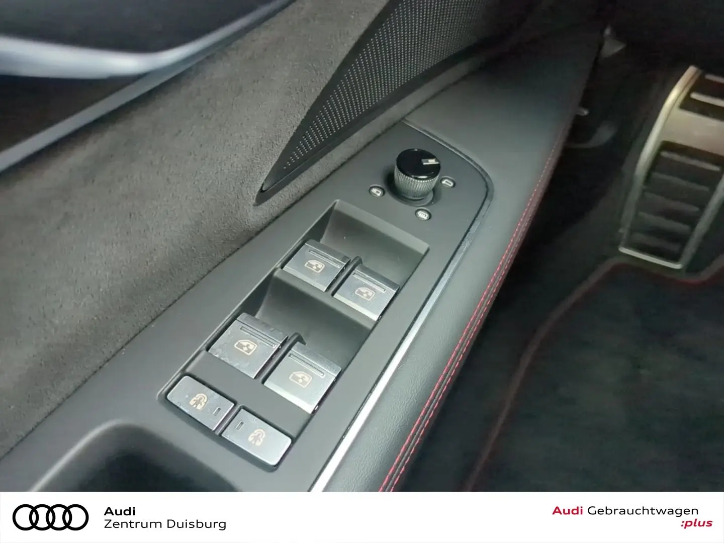 S8 4.0 TFSI quattro HUD AD StandHZG AHK-klappbar