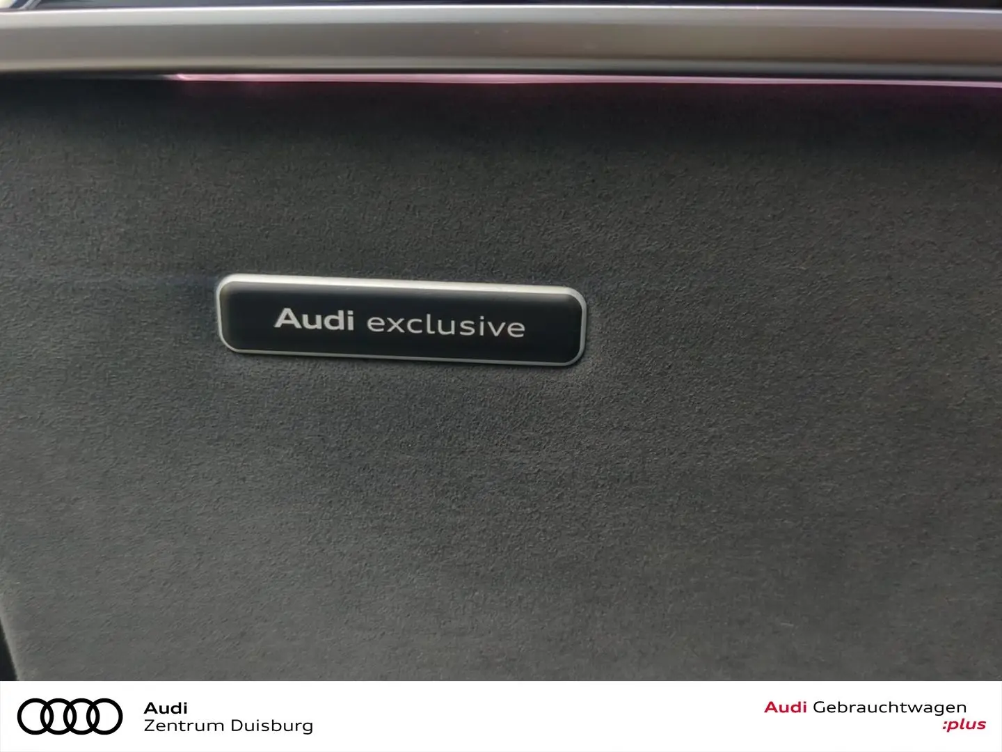 S8 4.0 TFSI quattro HUD AD StandHZG AHK-klappbar