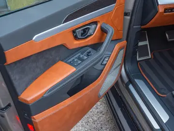 Lamborghini Urus 4.0 V8 S