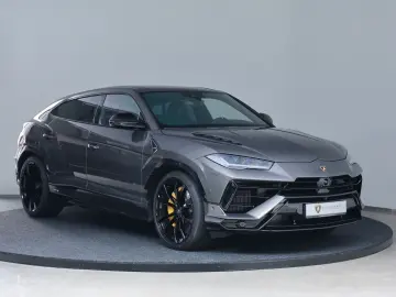 Lamborghini Urus S   AKRAPOVIC   PANO   B & O   MASSAGE
