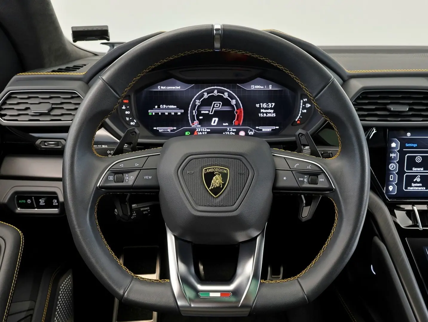 Lamborghini Urus S   AKRAPOVIC   PANO   B & O   MASSAGE